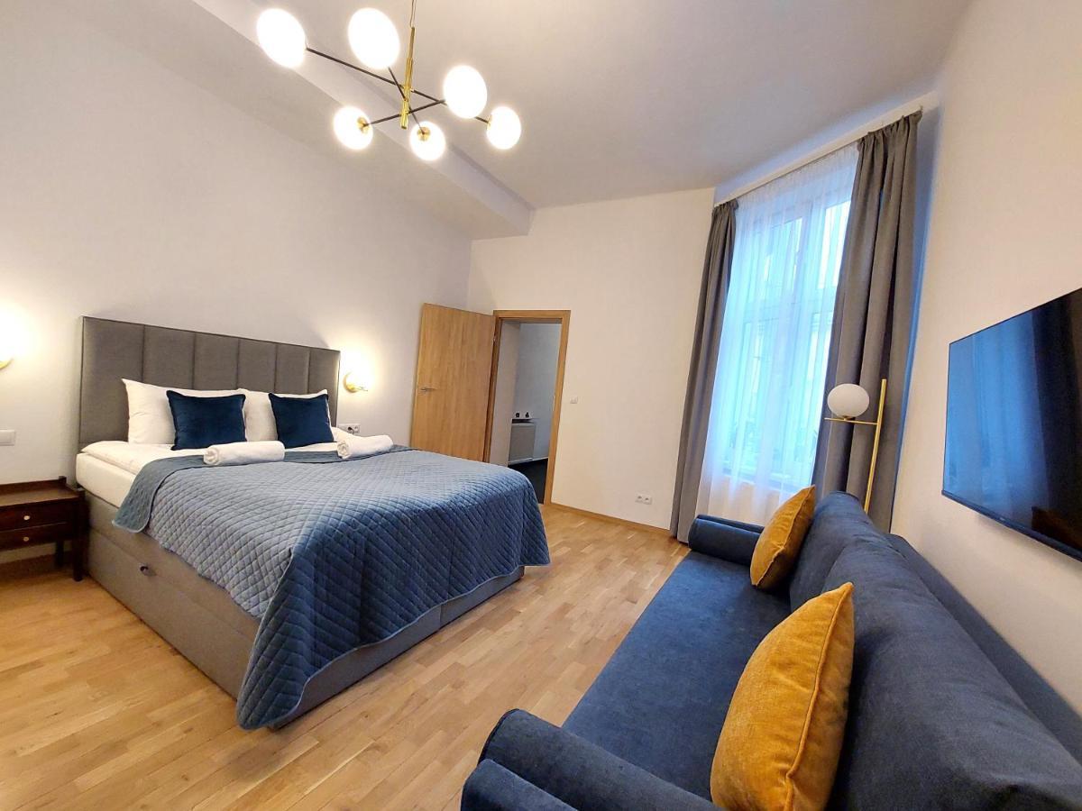 Unique Style Apartments Old Town - 25 Min From The Airport - By Homelike Krakow Ngoại thất bức ảnh
