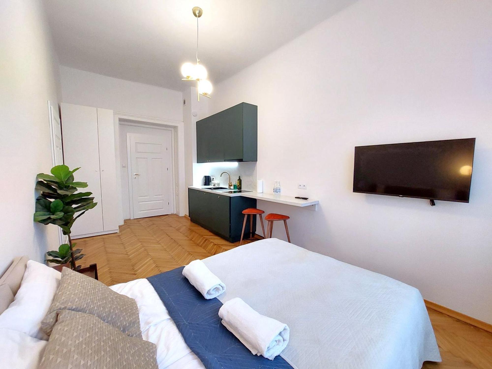 Unique Style Apartments Old Town - 25 Min From The Airport - By Homelike Krakow Ngoại thất bức ảnh